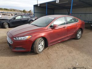 Ford Fusion SE 2.5L 4 2014