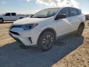 Toyota Rav4 LE 2.5L 4 2018