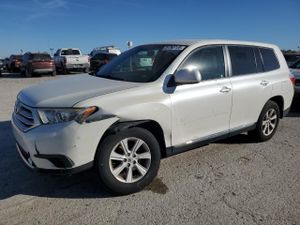 Toyota Highlander BASE 3.5L 6 2013