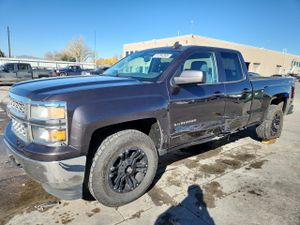 Chevrolet Silverado 1500 K1500 LT 4.3L 6 2015