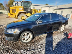 Volkswagen Passat SE 2.0L 4 2014