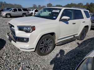 Toyota 4Runner SR5 4.0L 6 2015