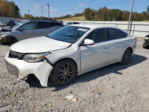 Toyota Avalon XLE 3.5L 6 2015