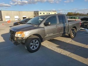 Nissan Titan XE 5.6L 8 2010