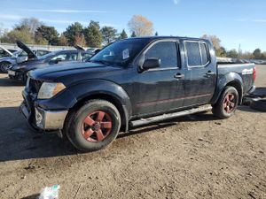 Nissan Frontier CREW CAB SE 4.0L 6 2010