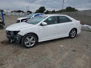 Toyota Camry L 2.5L 4 2014