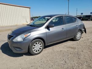 Nissan Versa S 1.6L 4 2016