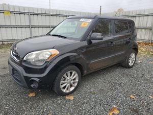 Kia Soul + 2.0L 4 2012