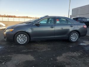 Toyota Camry BASE 2.5L 4 2010