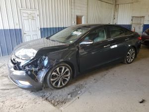 Hyundai Sonata SE 2.0L 4 2013