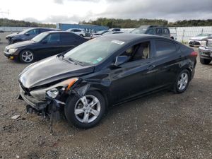 Hyundai Elantra GLS 1.8L 4 2013