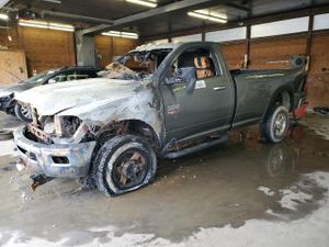 Dodge RAM SLT 5.7L 8 2012