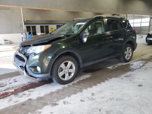 Toyota Rav4 XLE 2.5L 4 2013