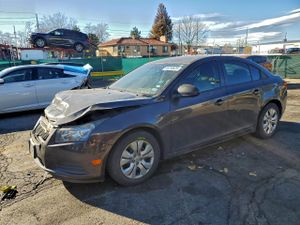 Chevrolet Cruze LS 1.8L 4 2014