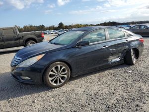 Hyundai Sonata SE 2.0L 4 2013