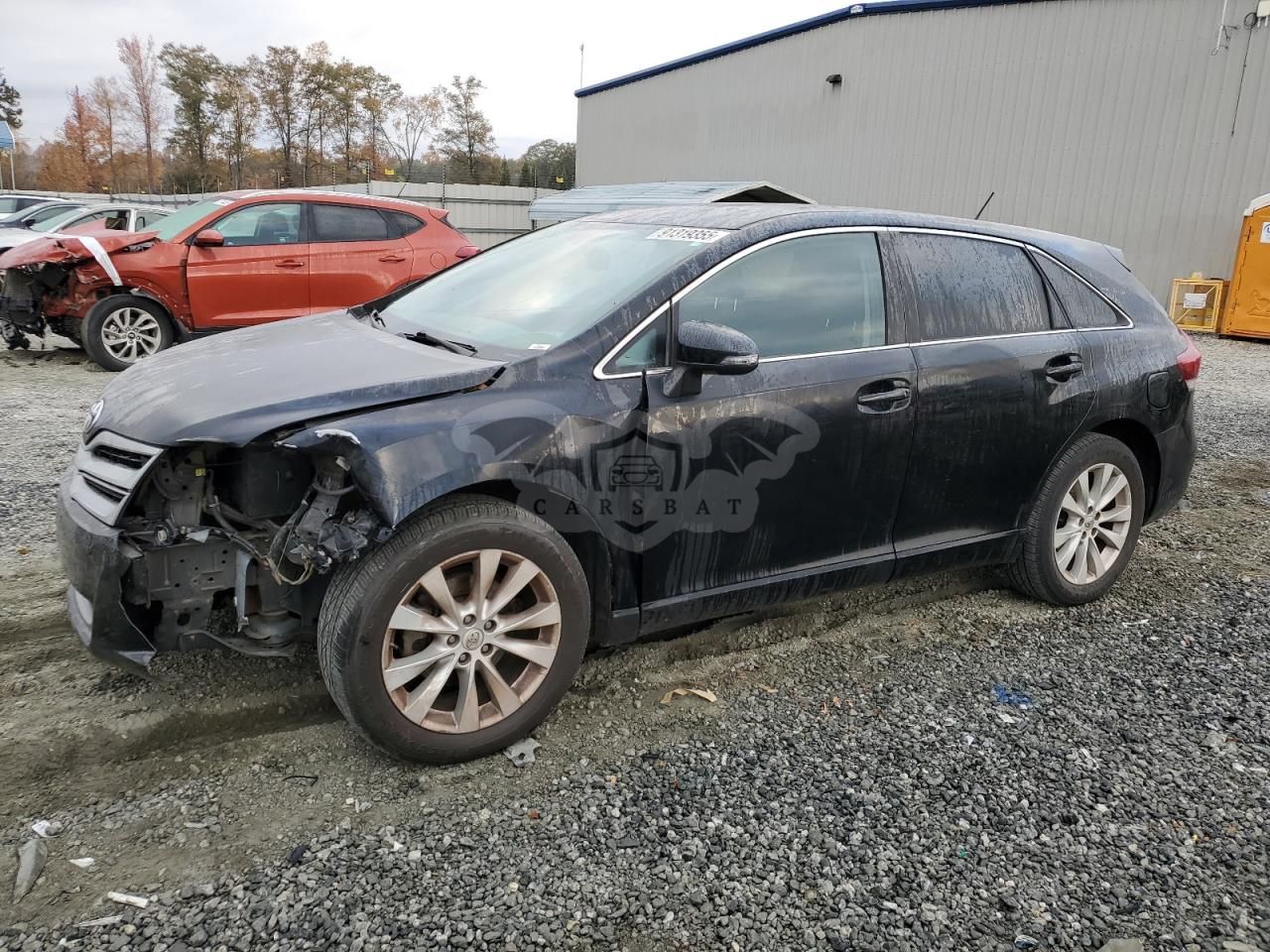Toyota Venza LE 2.7L 4 2014