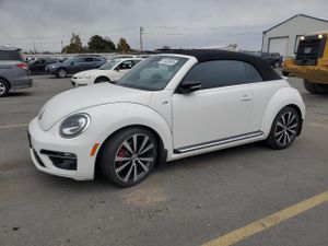 Volkswagen Beetle TURBO 2.0L 4 2014