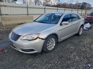Chrysler 200 TOURING 2.4L 4 2012