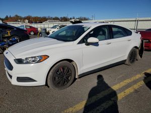 Ford Fusion S 2.5L 4 2014