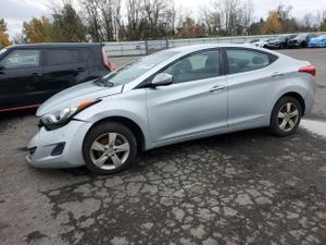 Hyundai Elantra GLS 1.8L 4 2011