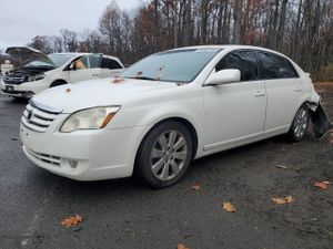 Toyota Avalon XL 3.5L 6 2006