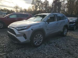Toyota Rav4 XLE PREMIUM 2.5L 4 2024