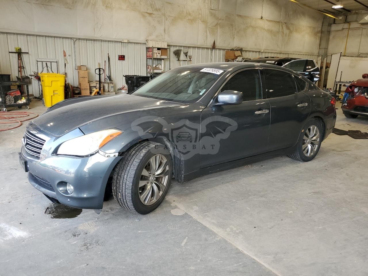Infiniti M37 3.7L 6 2011