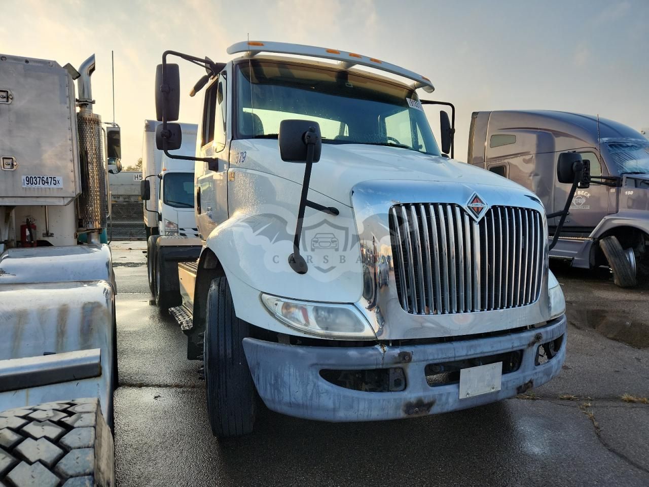 International TranStar / 8000 Series 8600 12.4L 6 2015
