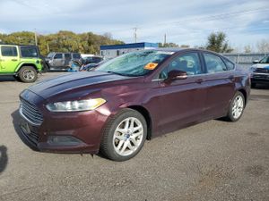 Ford Fusion SE 2.5L 4 2013