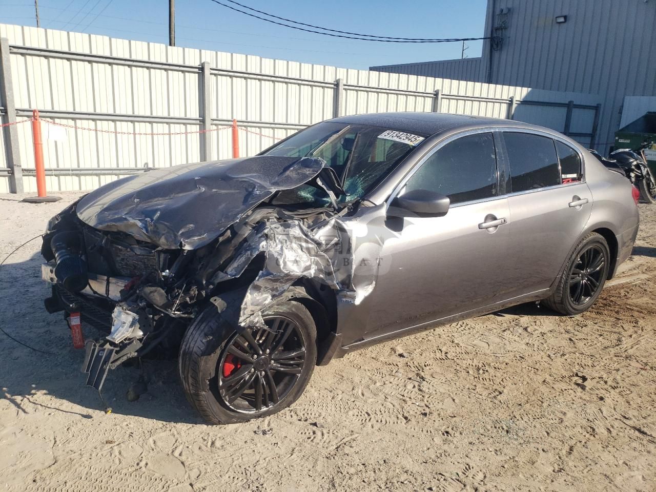 Infiniti G37 3.7L 6 2013