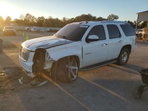 GMC Yukon DENALI 6.2L 8 2007