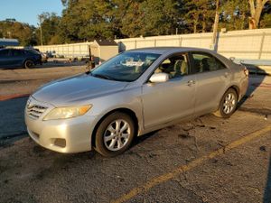 Toyota Camry BASE 2.5L 4 2011