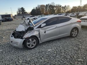 Hyundai Elantra GLS 1.8L 4 2012
