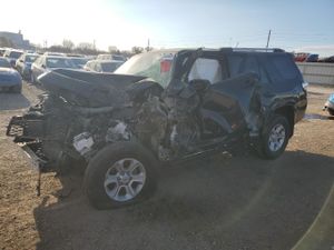 Toyota 4Runner SE 4.0L 6 2023