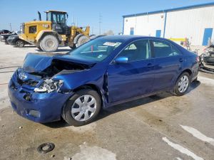 Toyota Camry BASE 2.5L 4 2011