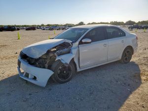 Volkswagen Jetta TDI 2.0L 4 2012