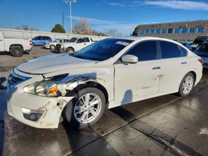 Nissan Altima 2.5 2.5L 4 2015