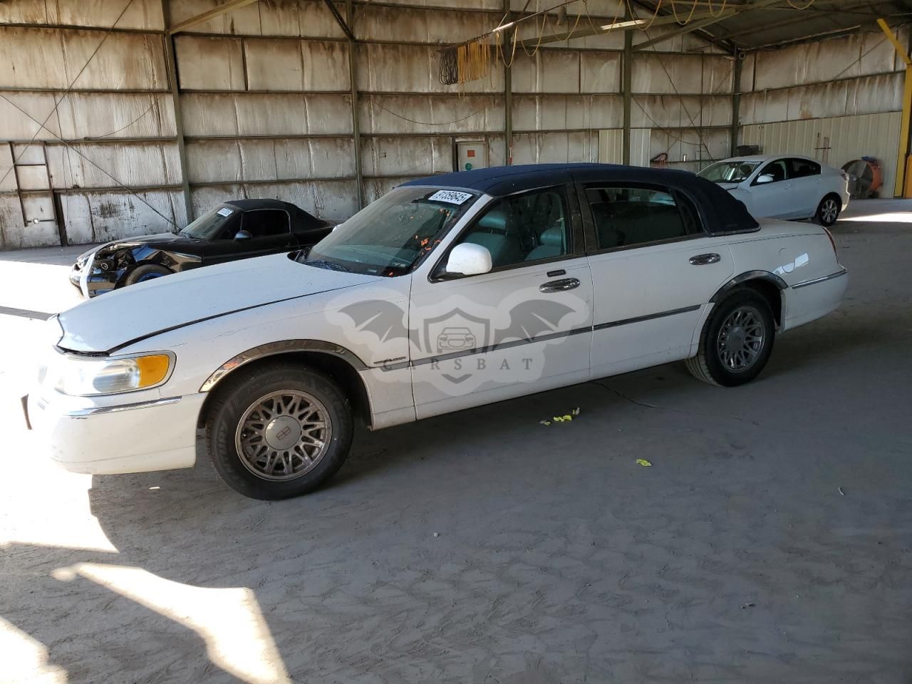 Lincoln Town Car SIGNATURE 4.6L 8 2001
