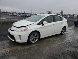 Toyota Prius 1.8L 4 2013