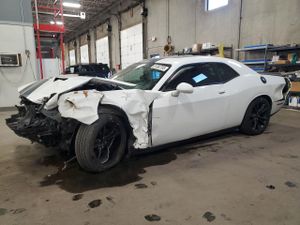 Dodge Challenger SXT 3.6L 6 2016