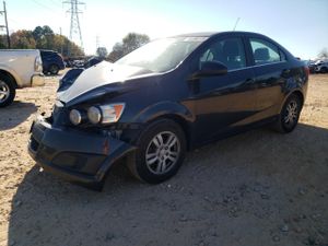 Chevrolet Aveo (Sonic) LT 1.8L 4 2015