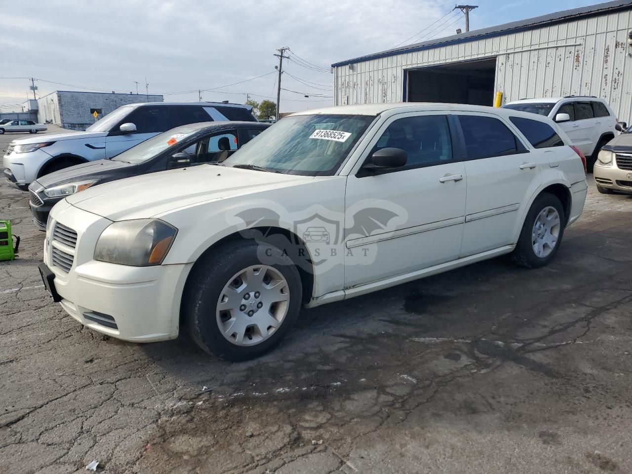 Dodge Magnum SE 2.7L 6 2005