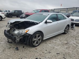 Toyota Camry L 2.5L 4 2014