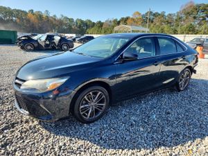 Toyota Camry LE 2.5L 4 2015