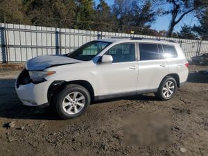 Toyota Highlander BASE 3.5L 6 2012