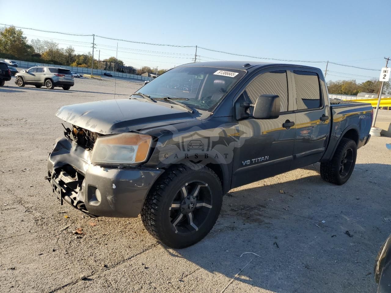 Nissan Titan S 5.6L 8 2012