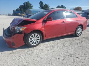 Toyota Corolla BASE 1.8L 4 2013