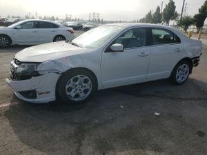 Ford Fusion SE 2.5L 4 2010