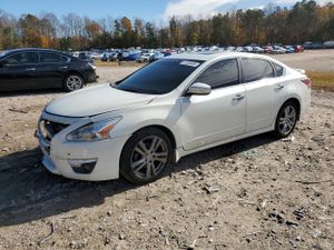 Nissan Altima 3.5S 3.5L 6 2015