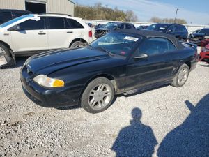 Ford Mustang GT 4.6L 8 1998